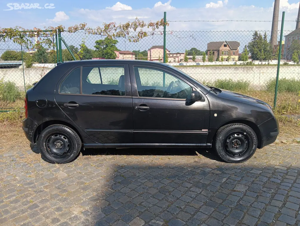 Škoda Fabia, 1.2/40kW, 2003 - fotka 3