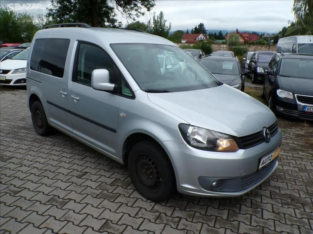 Volkswagen Caddy 1,6 TDI TAŘŽNÉ ZAŘÍZENÍ