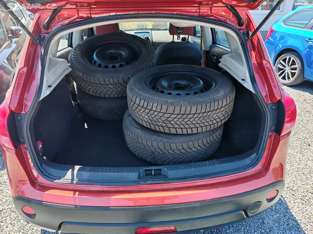 Nissan Qashqai1.6 - fotka 4
