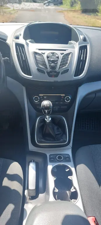 Prodám Ford C-max 1.6Tdci 85kw r.v.2014 - fotka 4