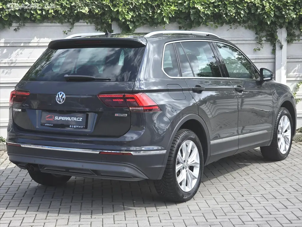 Volkswagen Tiguan, 2,0 TDi 4Mot DSG Highline ČR 1 - fotka 6