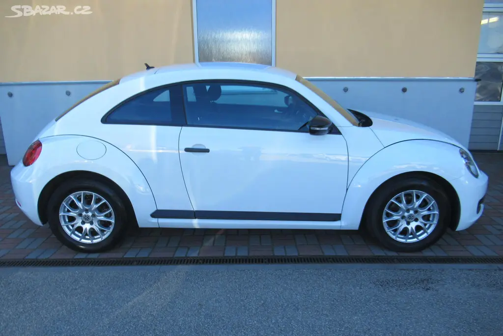 Volkswagen Beetle, 1.2 TSi KLIMA SADA KOL - fotka 3