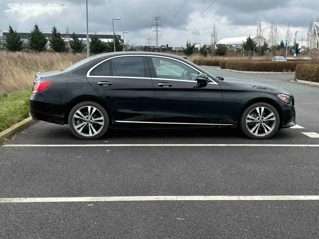 Mercedes-Benz, C 300, panorama, burmester, 4x4 - fotka 6