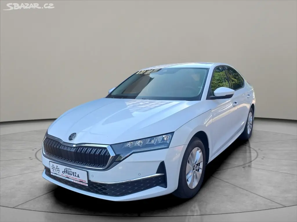 Škoda Octavia, 1,5 TSI Výhřané př. okno Tažné - fotka 3