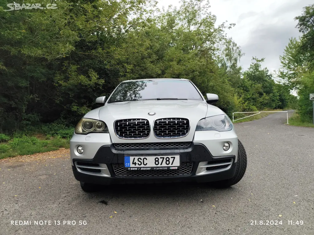 BMW X5 - fotka 2