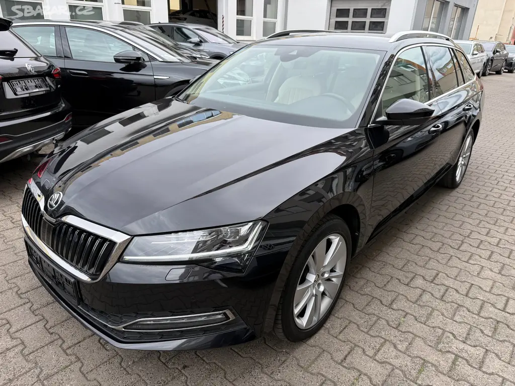 Škoda Superb 3 Combi 2.0 TDI 147kW 4x4 DSG 89tkm - fotka 2