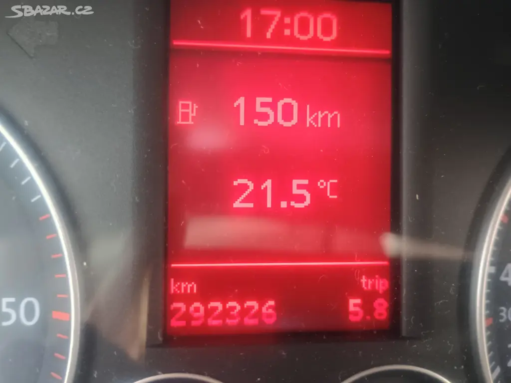 Prodám VW Touran 2,0 TDI 2006 STK ROZVODY OLEJ TAŽ - fotka 5