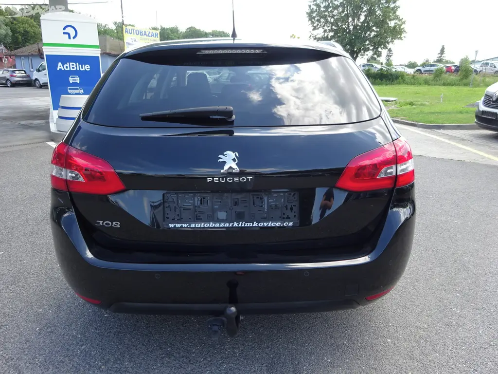 PEUGEOT 308 1,2 PureTech, GARANCE KM, 1 MAJITEL - fotka 6
