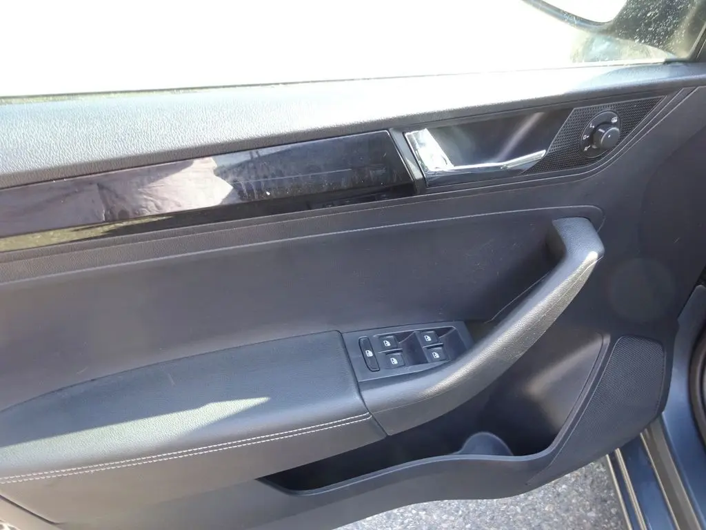 Škoda Rapid, 1.4 TSI (92 KW) AUTOMAT,závěs - fotka 6