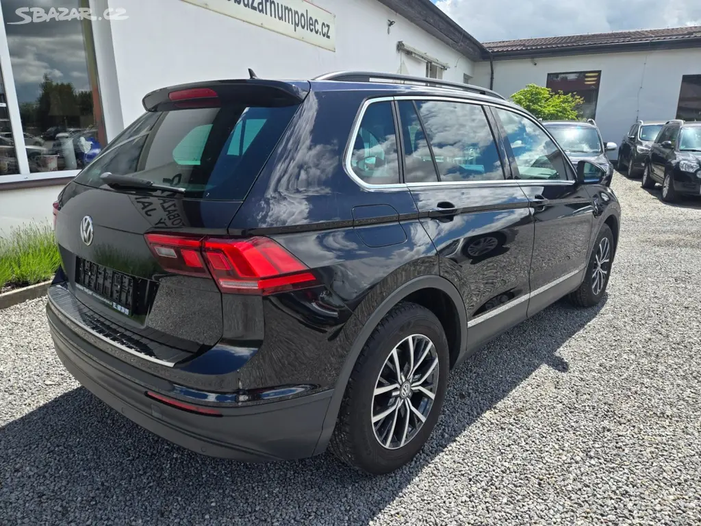 Volkswagen Tiguan, 2.0 TDI NAVI, Serviska - fotka 4
