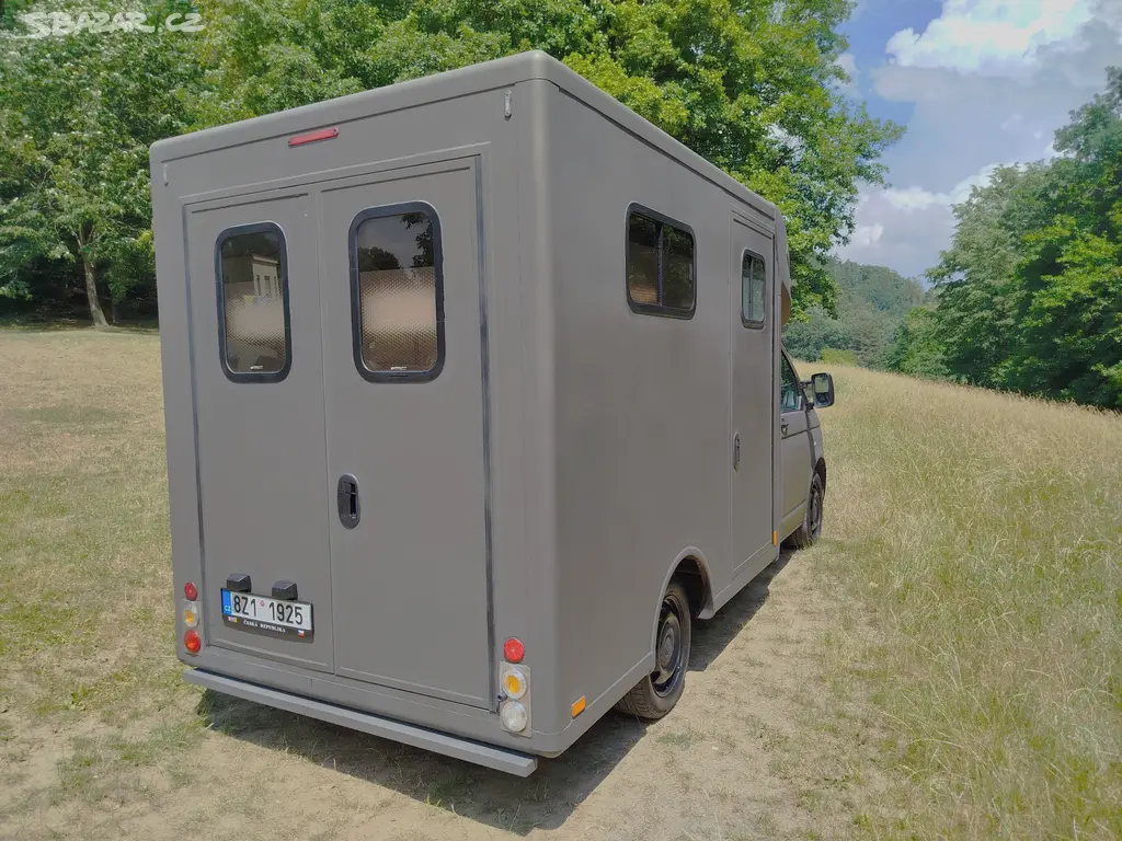 Vw Transporter T5 2.0 TDI 103kW obytný vůz - fotka 6