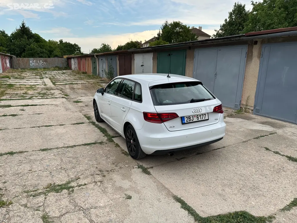 AUDI A3 - fotka 2