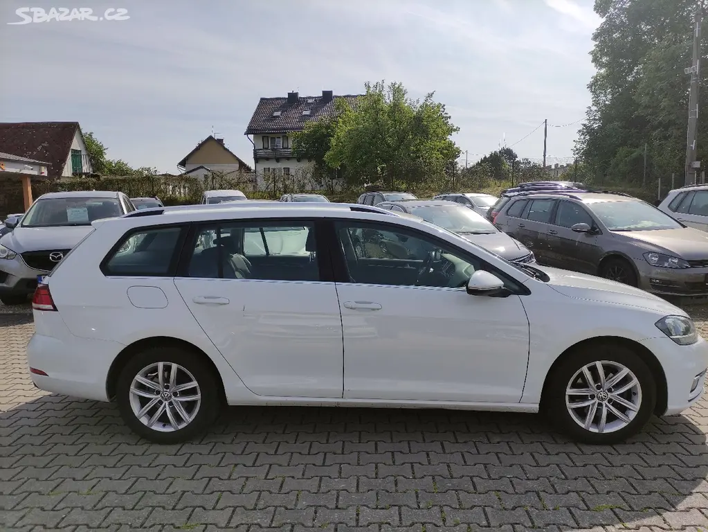VW GOLF 7 1.6 TDi 85KW HIGHLINE,VARIANT,NAVI,PDC. - fotka 4