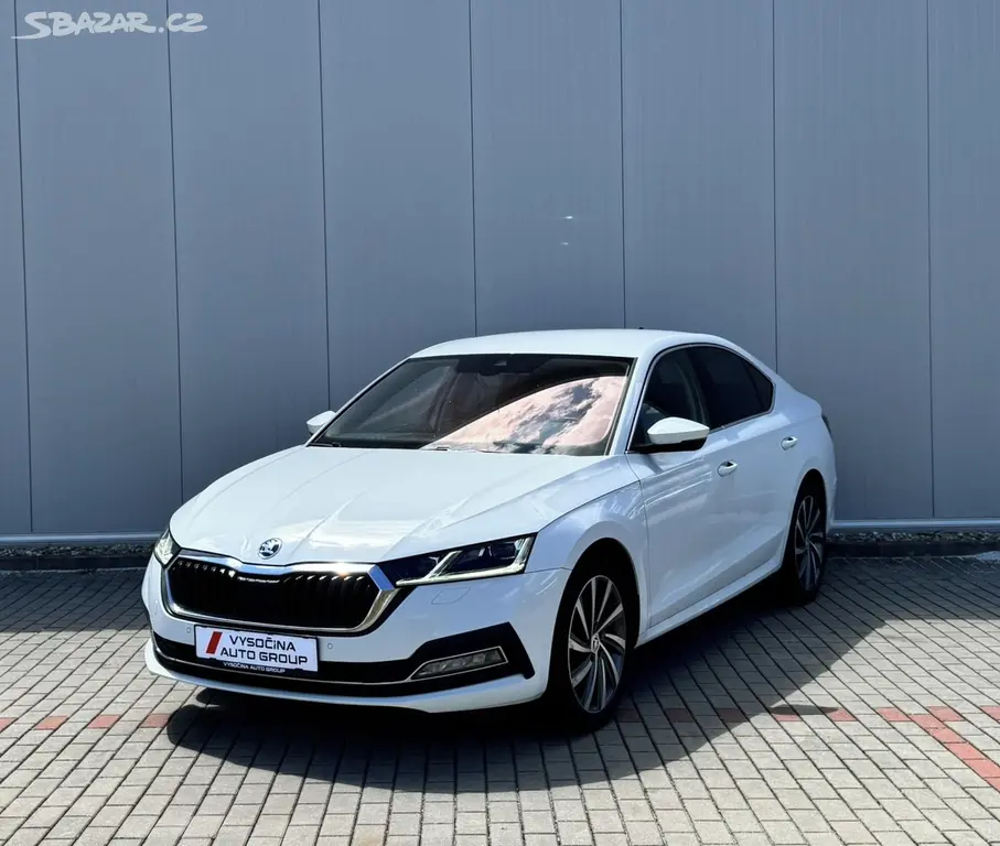 Škoda Octavia, 1.5 e-TSi 110kW DSG7 ACC LED - fotka 3