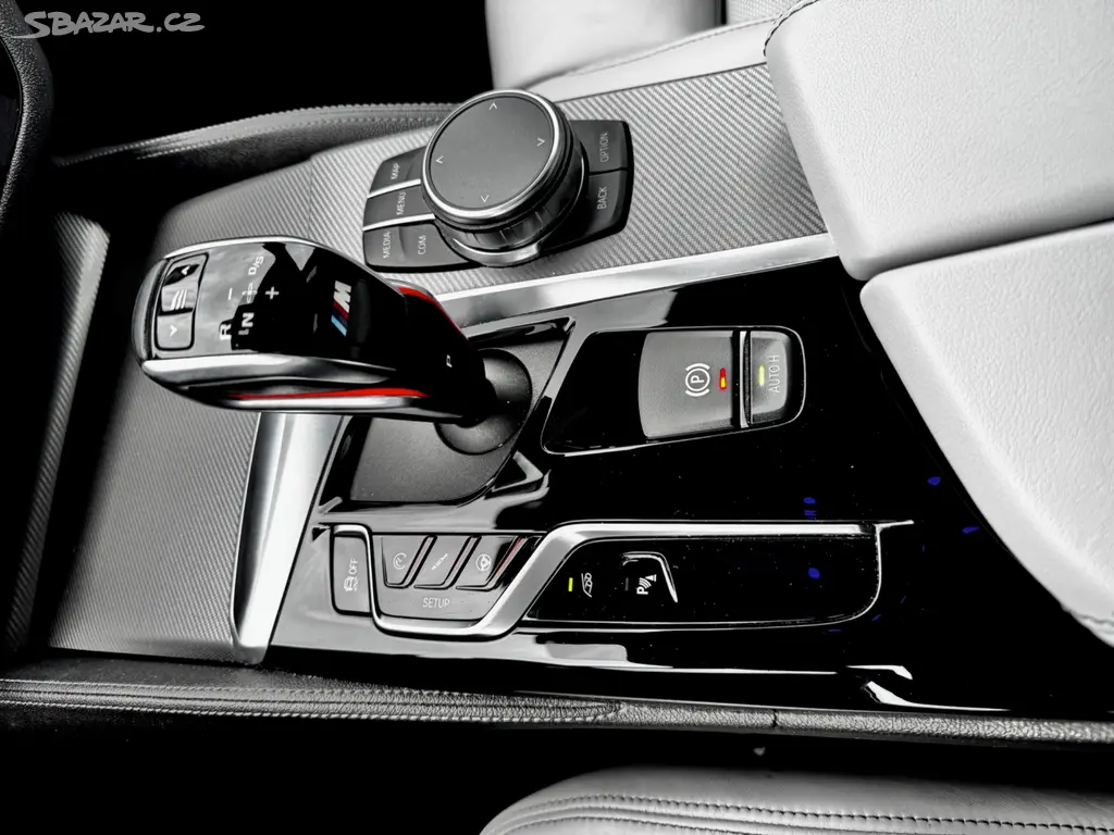 BMW M5 Competition F90 86 000km - fotka 6