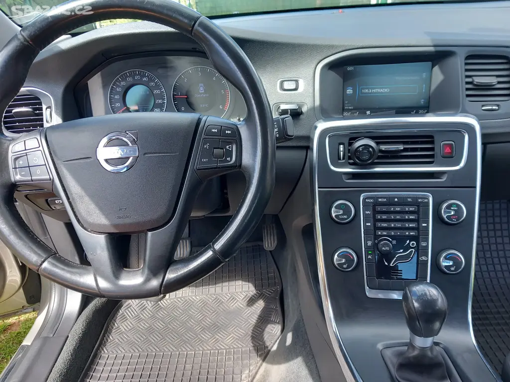 Volvo S60 D3 ,komplet po servisu - fotka 6