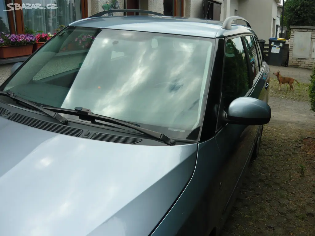 Škoda Fabia 2 1.6 Tdi 66 kW r.v. 2011 - fotka 2