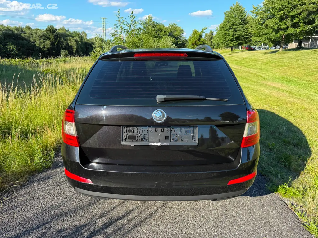 ŠKODA OCTAVIA III 2.0 TDI COMBI/ZÁRUKA/LETNÍ SLEVA - fotka 5