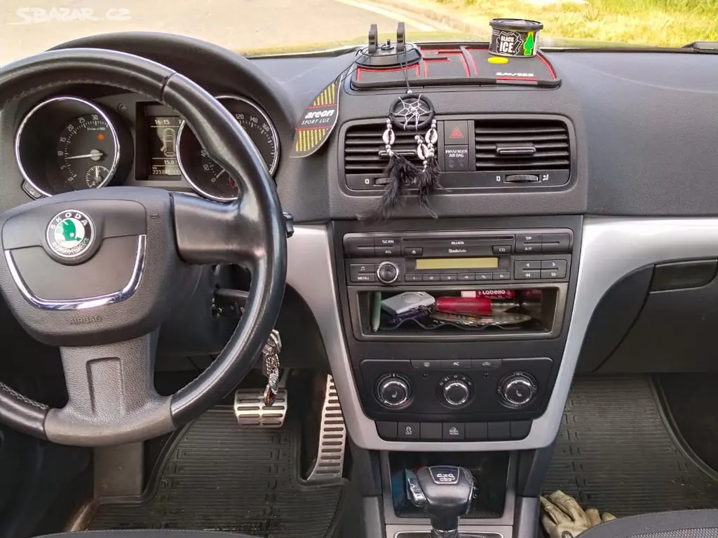 Škoda Yeti 2.0 TDI 4x4 103 kW, TOP STAV - fotka 6