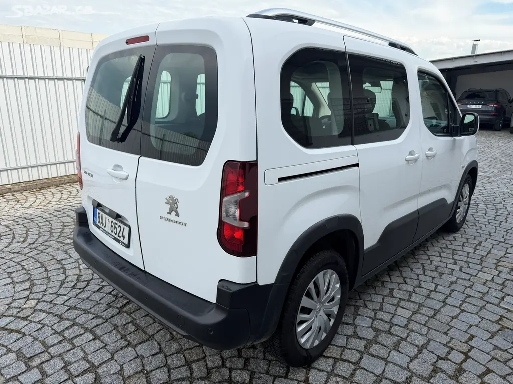 Peugeot Rifter 1.2 PureTech 81 kW | 2020 |TOP STAV - fotka 6