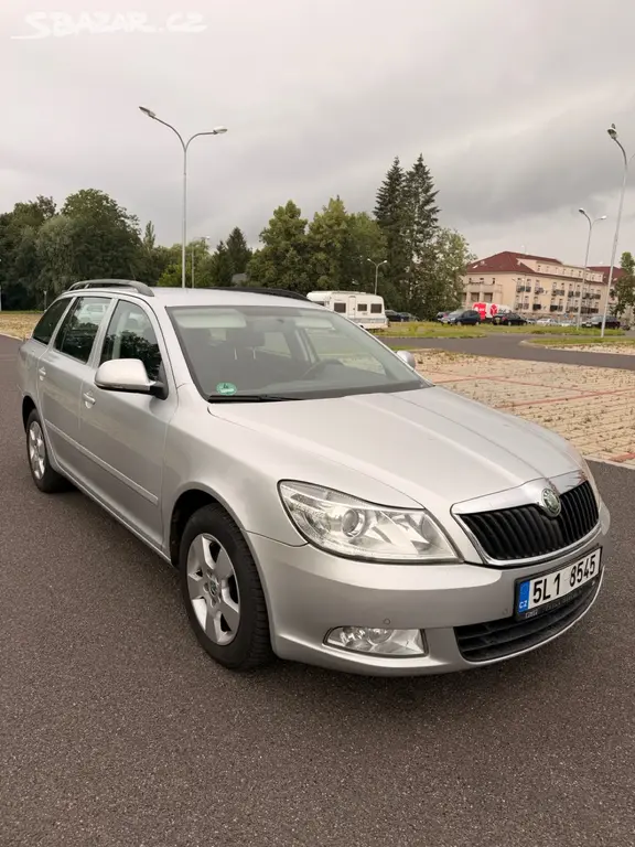 Škoda Octavia II facelift - fotka 2