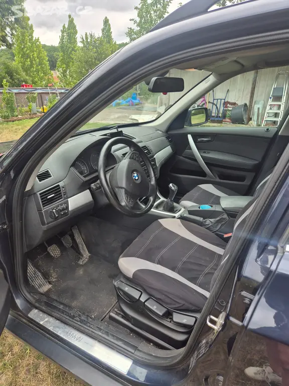 BMW X3 2,5l - fotka 6