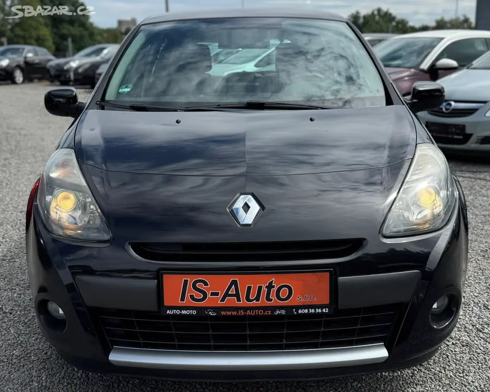 Renault Clio 1.2 TCe 74KW / Klimatizace - fotka 3