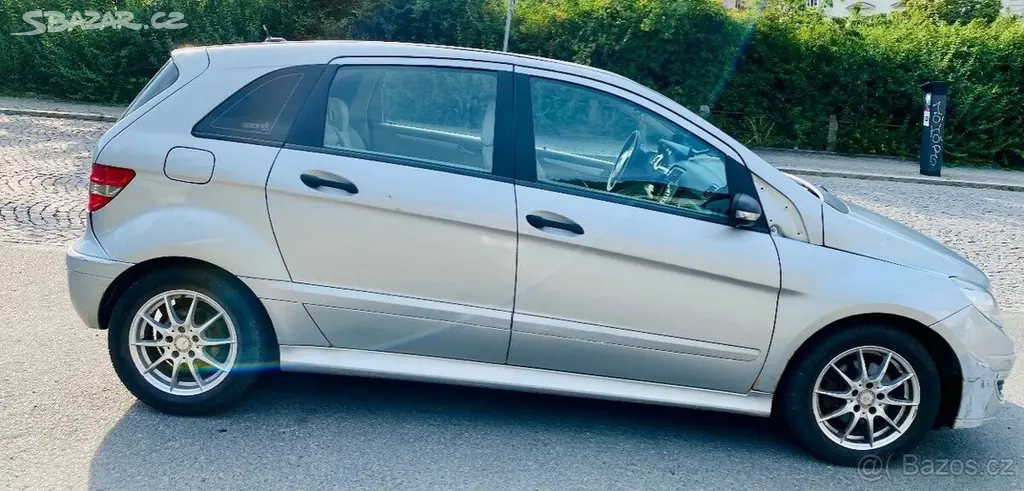 Mercedes-Benz Třídy B 180 CDI automa - nafta - fotka 2