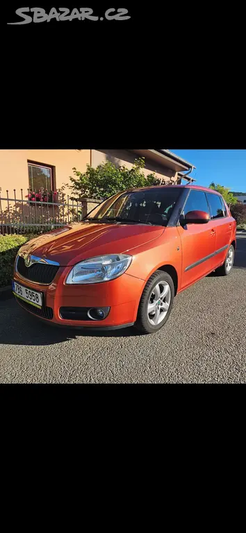 Škoda Fabia 1.2 HTP, r. 2009, pouze 96 124 km