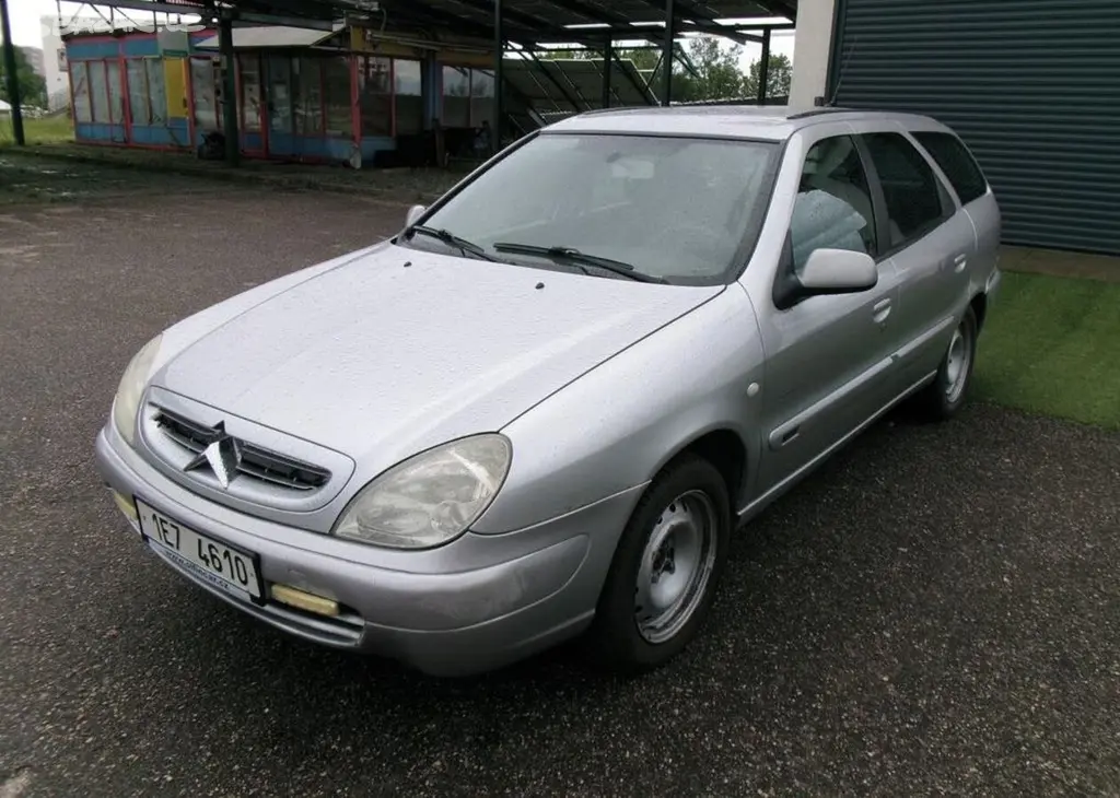 Citroën Xsara 1.6i benzín manuální - fotka 3
