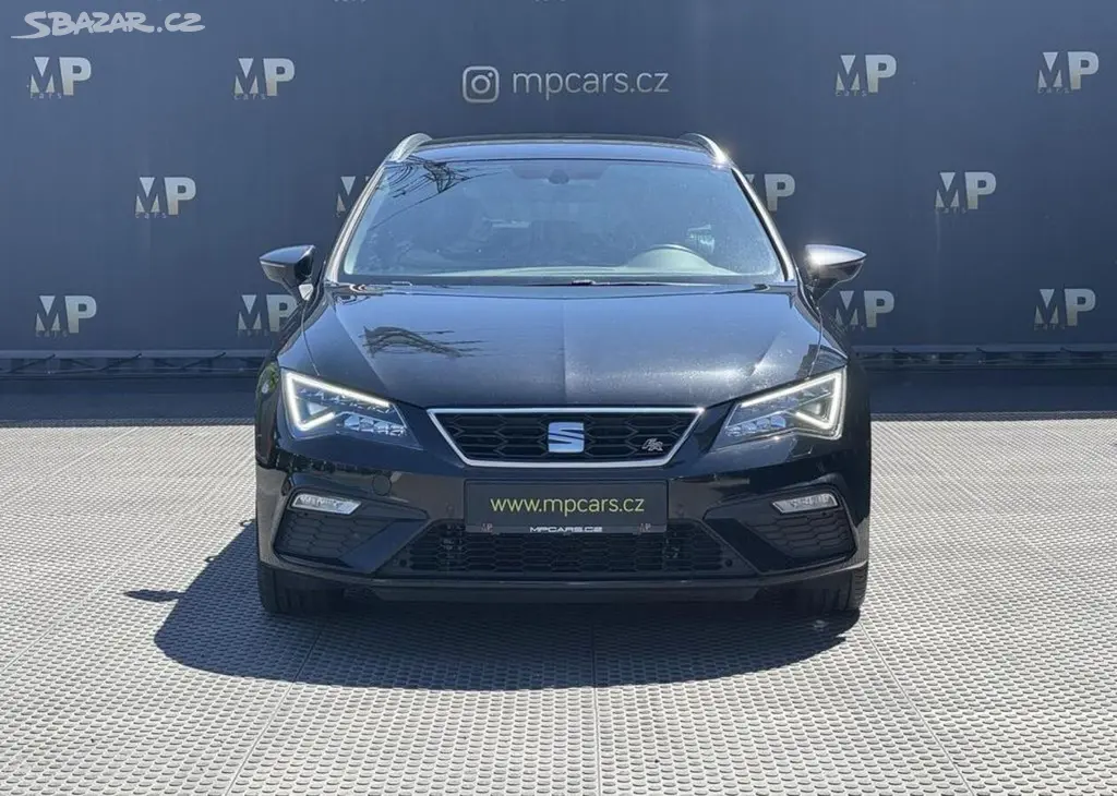 Seat Leon 1.4 TSi 92kW MAN FR, LED, NAVI manuál - fotka 2