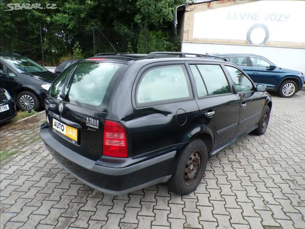Škoda Octavia 1,6 i EKO PLACENO - fotka 4