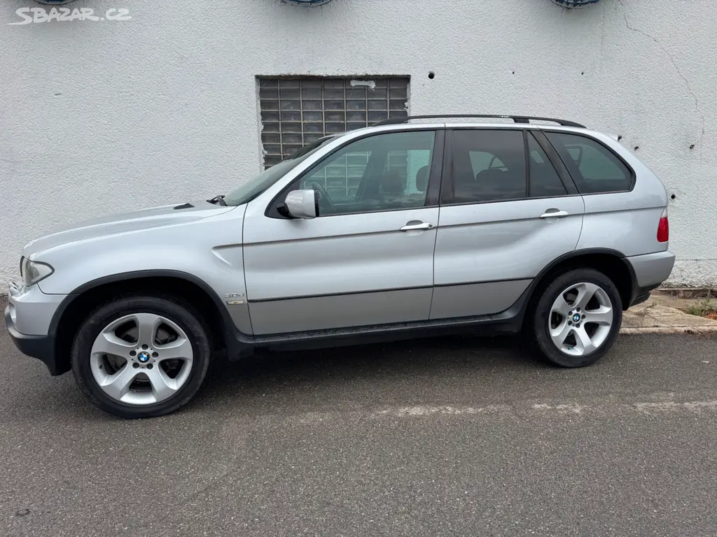 BMW X5 3.0d 160kW xenon,bez koroze,serviska,4x4. - fotka 3