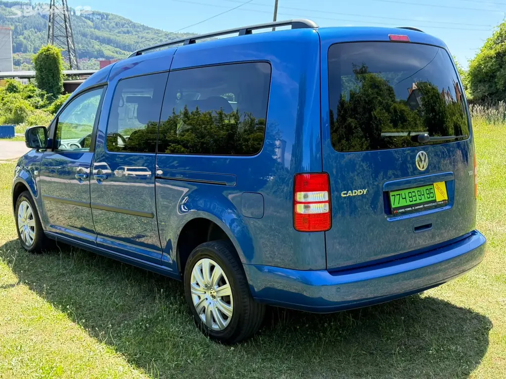 VOLKSWAGEN CADDY MAXI 1,6 TDI - 75 KW, 7 MÍST - fotka 5