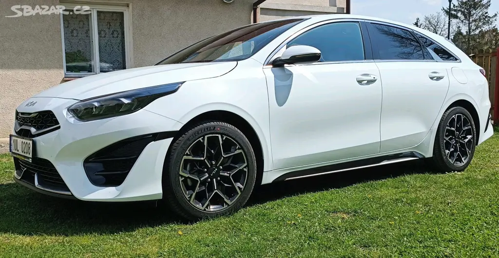 Kia ProCeed