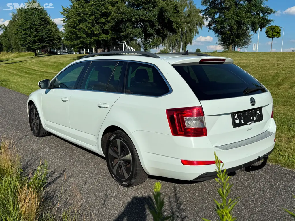 ŠKODA OCTAVIA III 1.6 TDI COMBI/ZÁRUKA/LETNÍ SLEVA - fotka 4