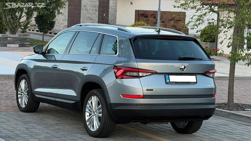 ŠKODA KODIAQ 2.0TDi - DSG, LED, ADAPT. TEMPOMAT - fotka 4