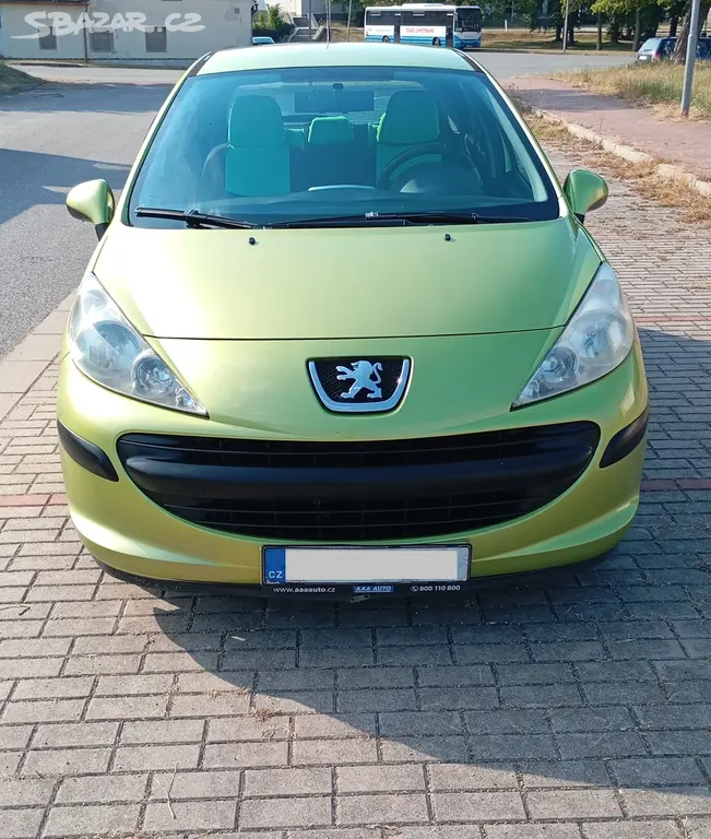 Peugeot 207 HDI 1.4 (2006) - fotka 3