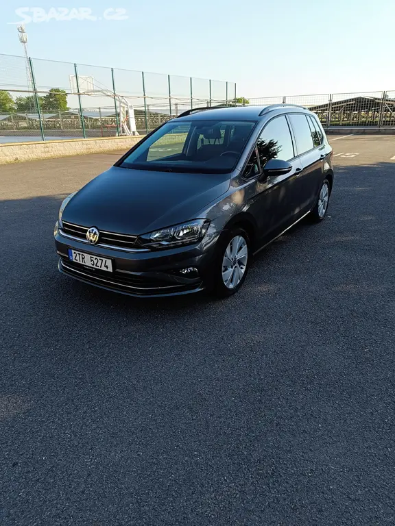 Volkswagen Golf Sportsvan 1.5 TSI tažné zařízení - fotka 2