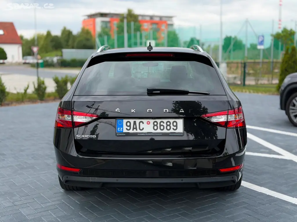 Škoda Superb 2.0 TDi 110 kw/2022/tažné/DPH/combi - fotka 6