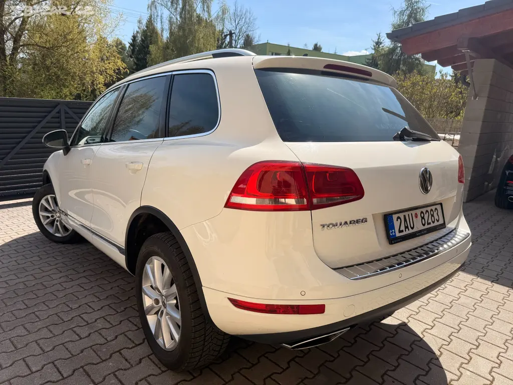 VW TOUAREG 3.0TDI 176KW 4X4, 230TIS/KM, ČR, LED. - fotka 4