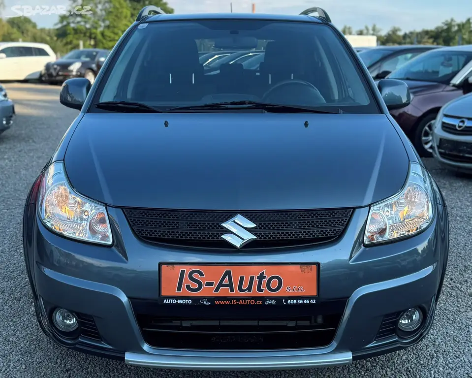 Suzuki SX4 1.6 79KW, GL Crossline - fotka 3