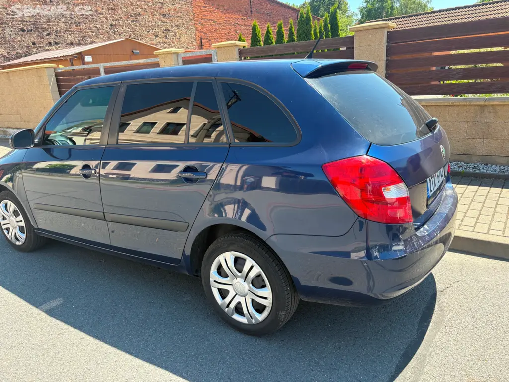 Škoda Fabia 1.2TSI /2011/NOVA STK/KLIMA/PRACANT - fotka 2