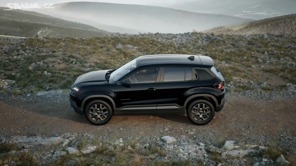Jeep Avenger, Altitude 1.2 Turbo e-Hybrid 11 - fotka 3