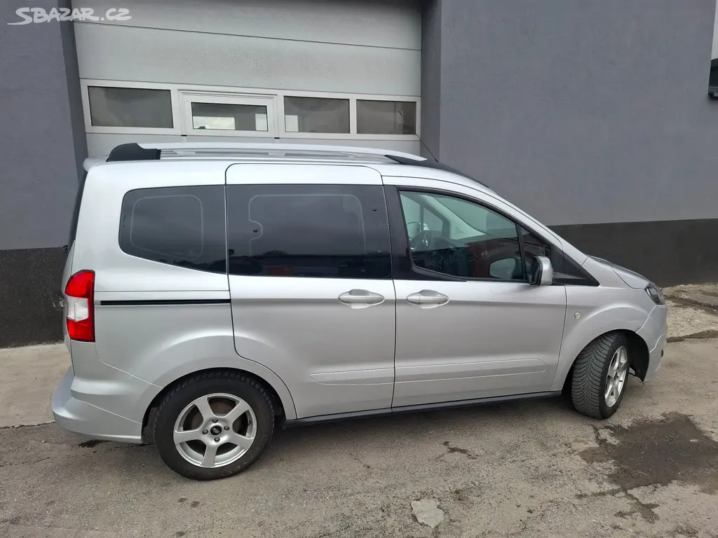 FORD TOURNEO COURIER 1.0-benzin, r.18, 170000km - fotka 6
