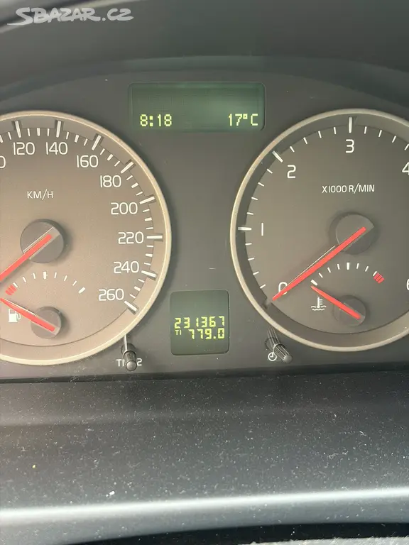 Volvo C30 1.6D, 80 kW, rok 2007 - fotka 5
