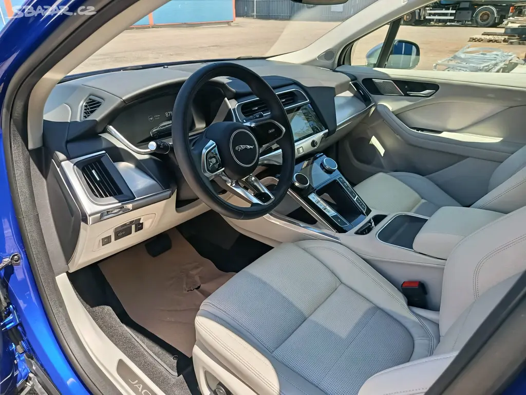 JAGUAR I-PACE SE EV400 AWD AT - fotka 3