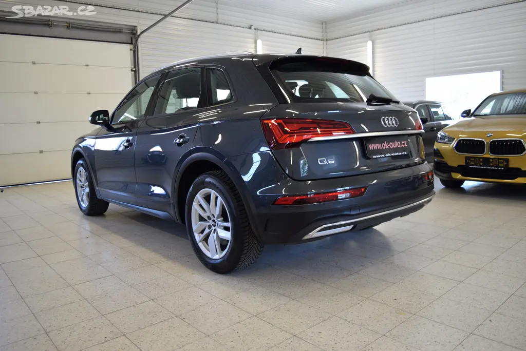 Audi Q5, 2.0 35 TDI BUSINESS LED 2022 - fotka 3