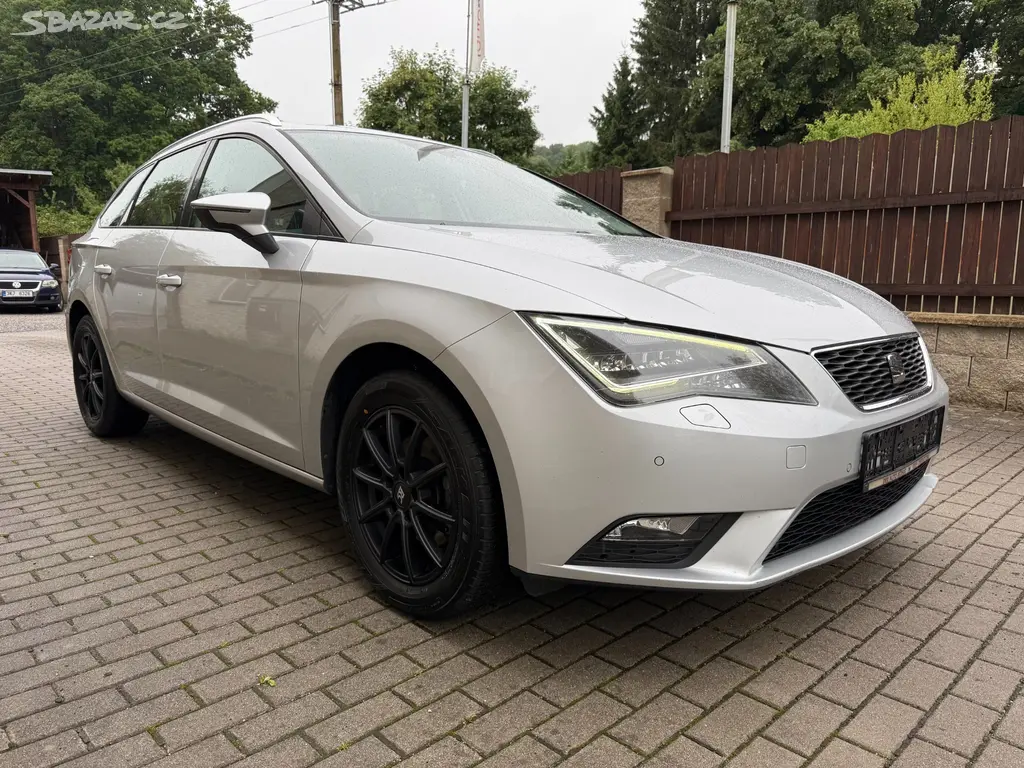 Seat Leon 2.0 TDI 110 kW, 2016, najeto 174 023 km - fotka 2