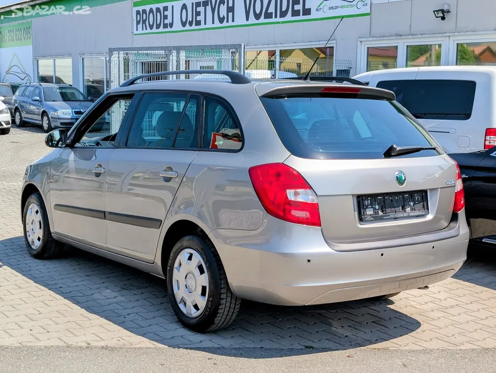 ŠKODA FABIA II COMBI 1,4 16V 63kW XENONY, SV. INT. - fotka 3
